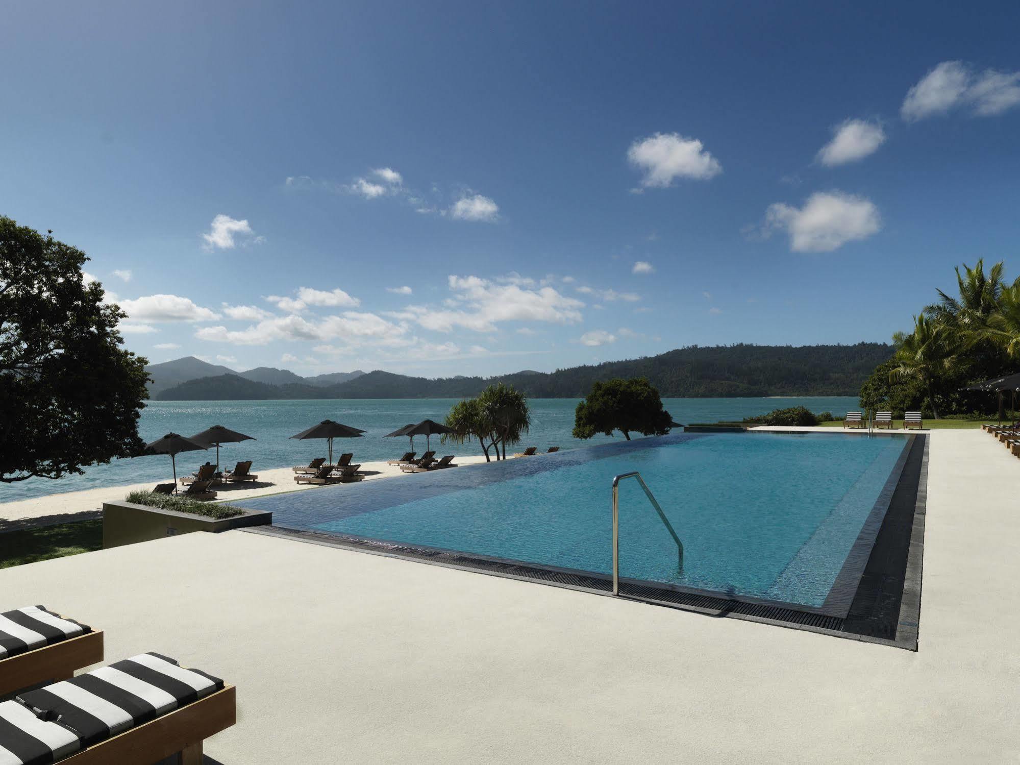 Qualia Hotel Hamilton Island Exterior photo